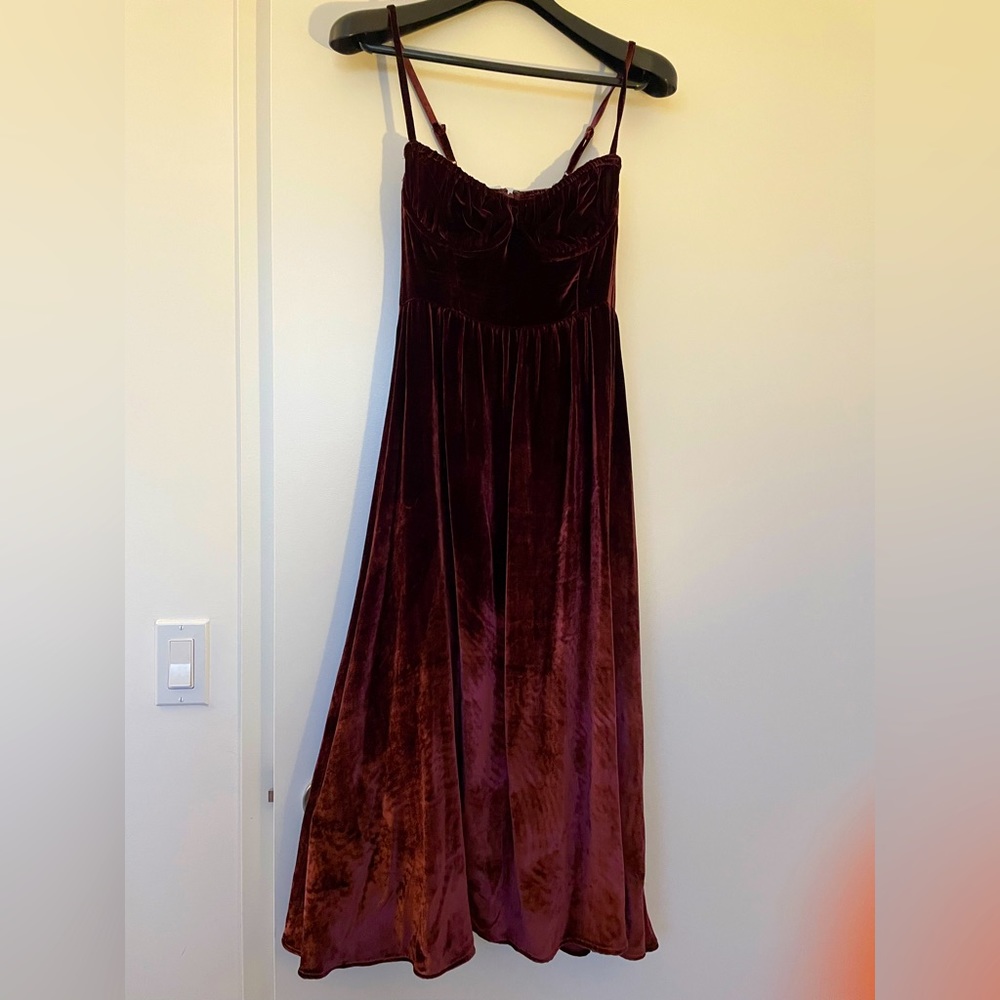 Reformation Inessa Velvet Dress